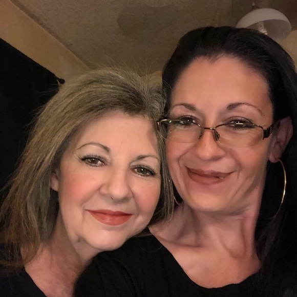 Meet your Posher, Heather - Picture 5 of 10